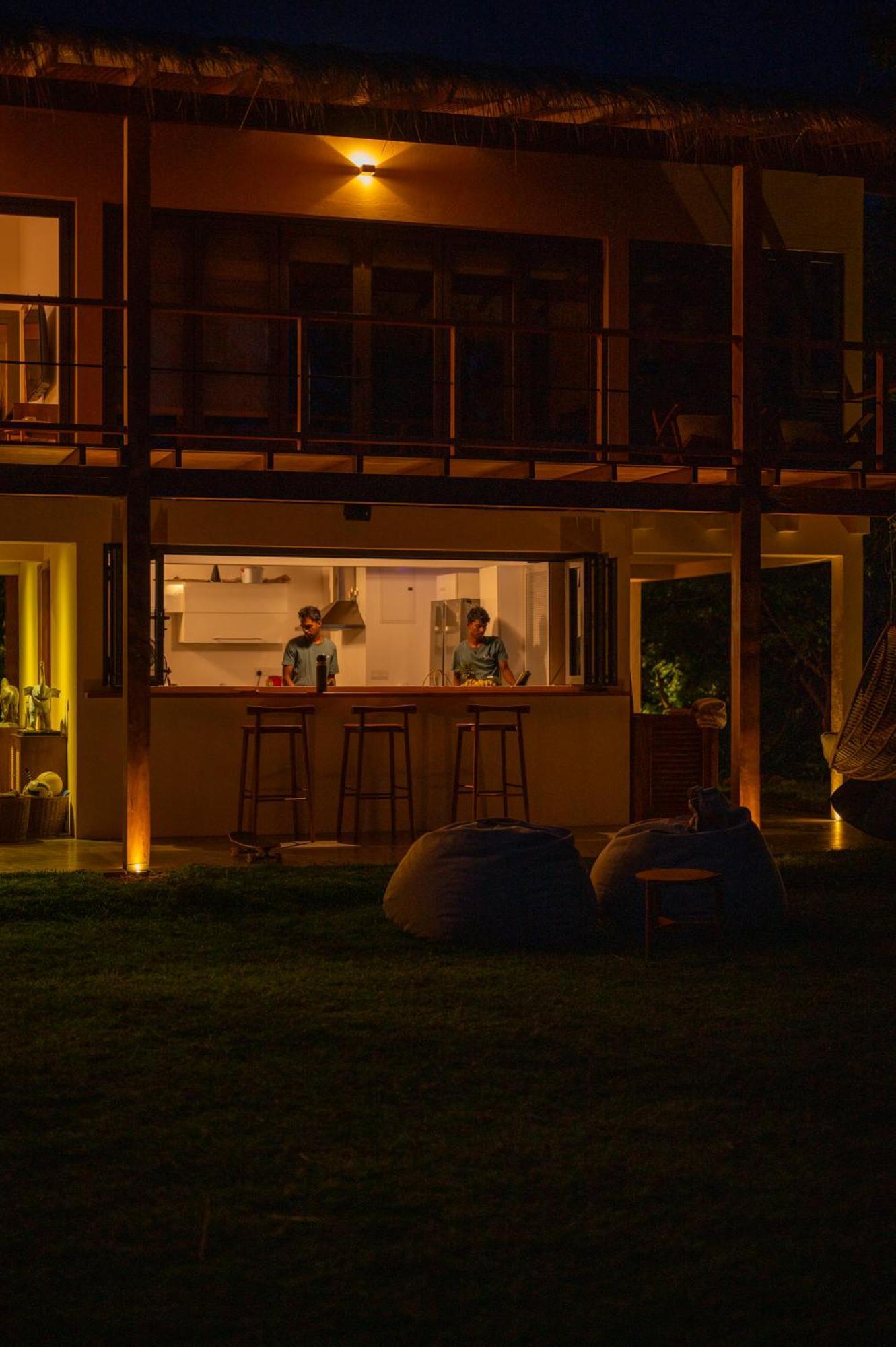 Niketh Villa Komari Arugambay エクステリア 写真