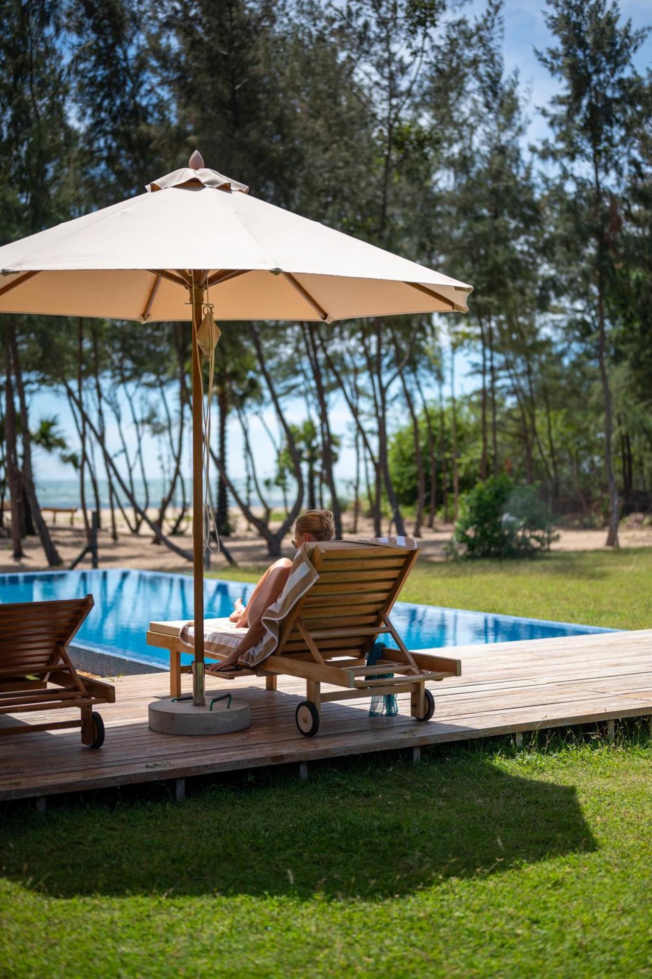 Niketh Villa Komari Arugambay エクステリア 写真
