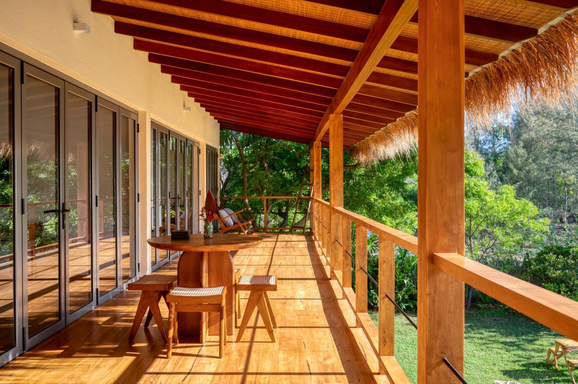 Niketh Villa Komari Arugambay エクステリア 写真