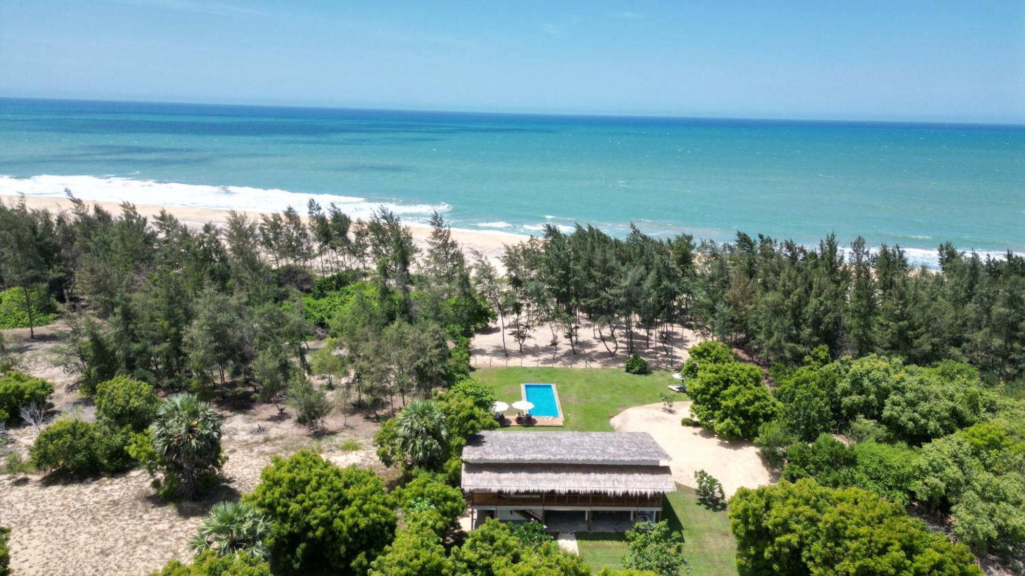 Niketh Villa Komari Arugambay エクステリア 写真